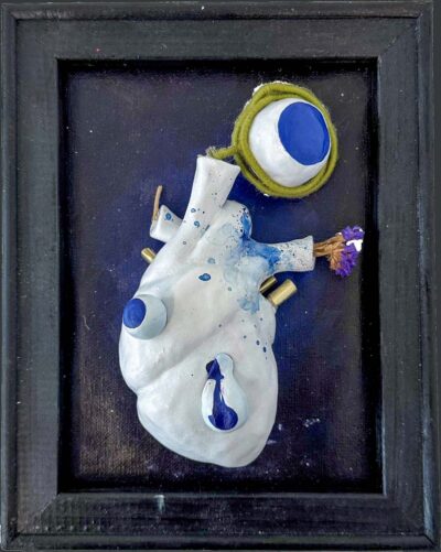 Acrylic paint, clay, yarn, wire, metal sheet and dried flower by Stephanie Ng, Year 11, St Andrew’s Christian College Student sculpture art of a heart